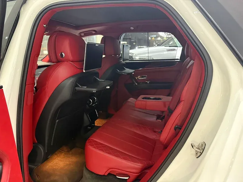 بنتلي بينتايجا 2017